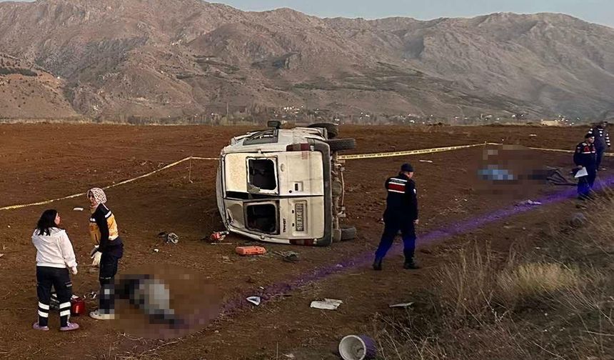 Kahramanmaraş'ta işçi servisi devrildi: 2 ölü, 7 yaralı