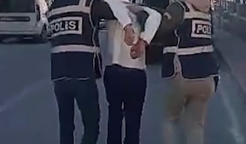 Kayseri'de 10 yıl hapisle aranan hükümlü, terasta yakalandı