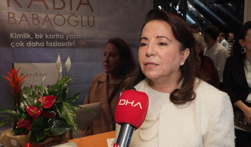 Rabia Babaoğlu'nun yeni kitabı ‘Katıksız' okurlarla buluştu