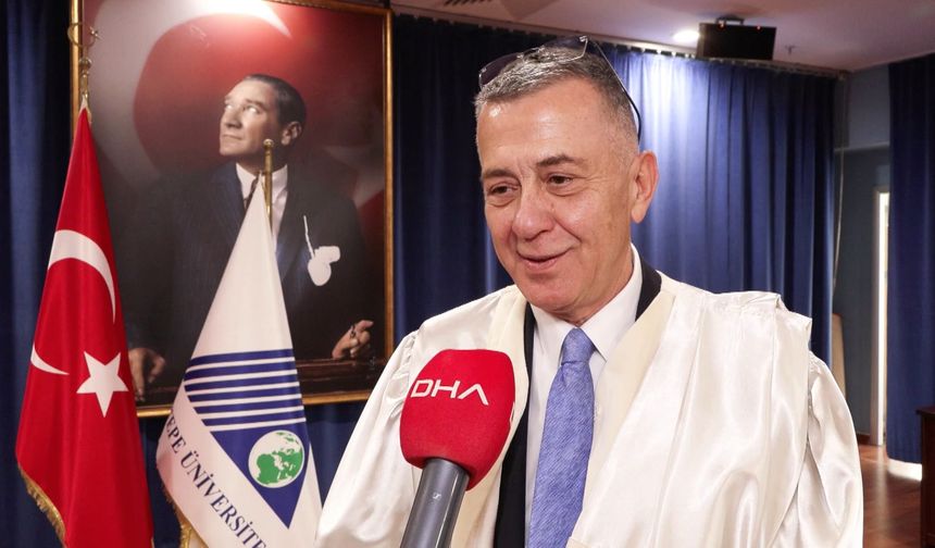 Yeditepe Üniversitesi, İtalya Büyükelçisi Marrapodi'ye fahri doktora verdi