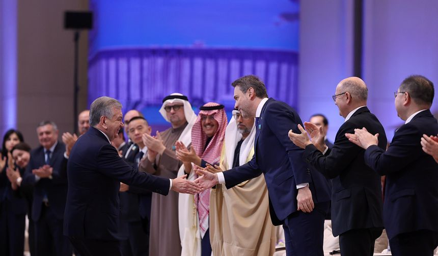 Bakan Bayraktar, Özbekistan’da