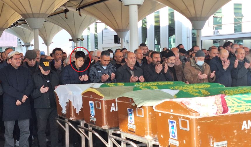 Bıçaklanarak öldürülen Gülhan, son yolculuğuna uğurlandı