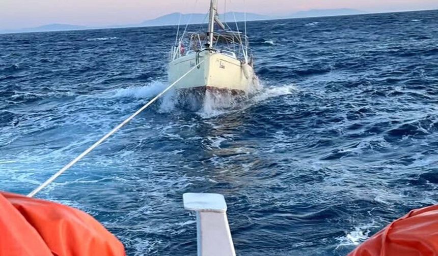 Datça'da sürüklenen tekne kurtarıldı
