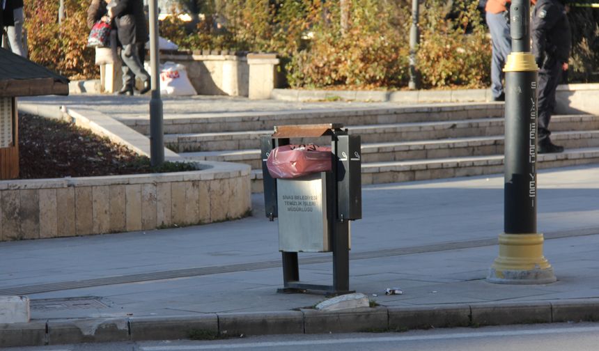 Fünyeyle patlatılan poşetten ayakkabı kutusu çıktı