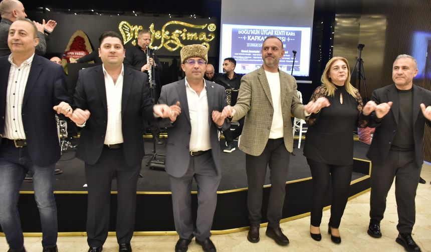 Karslılar Kafkas gecesinde bir araya geldi