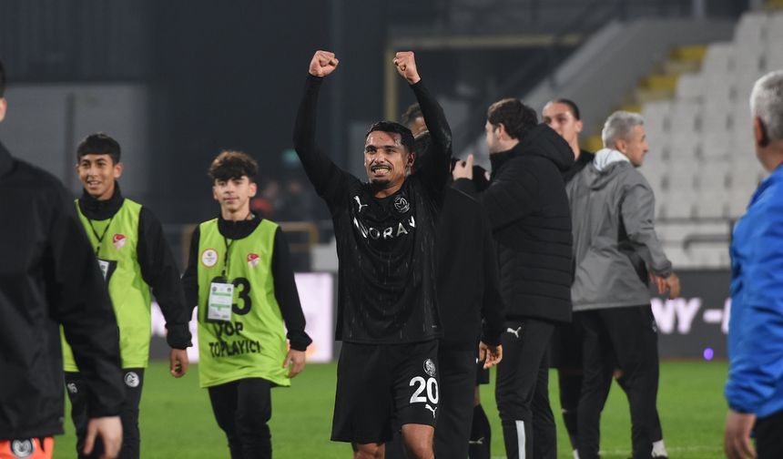 Manisa FK kendine geldi