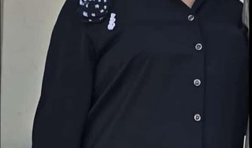 Mardin'de otomobil, TIR'a arkadan çarptı: 1 ölü, 2 yaralı / Ek fotoğraf