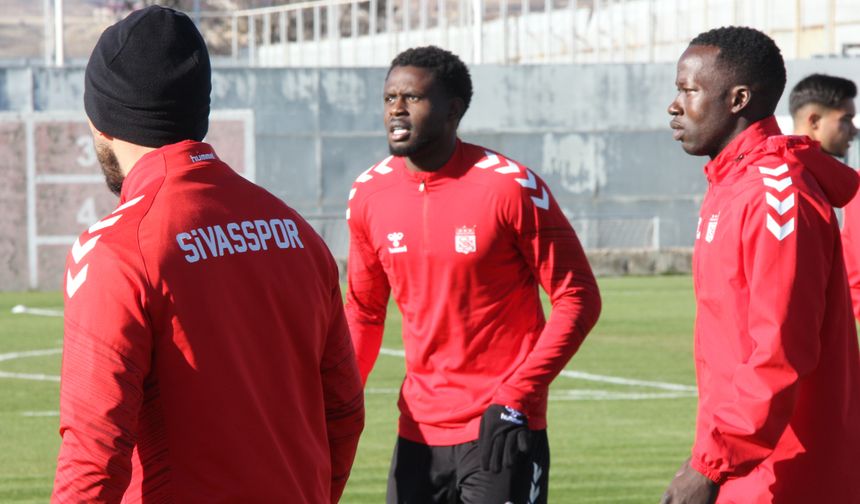 Mehmet Altıparmak: İki tane final maçımız var