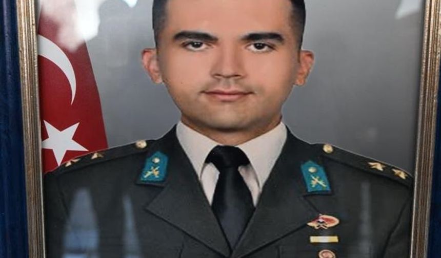 Motosiklet kazasında hayatını kaybeden üsteğmen toprağa verildi